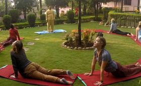 yoga-tour-nepal